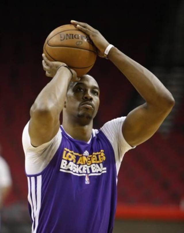 达拉博纳：03年欧冠决赛前，大因扎吉和舍瓦发生争执互相辱骂（达拉博纳：2003欧冠决赛前，大因扎吉与舍甫琴科爆发口角并互相谩骂）