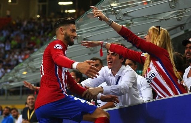 杜兰特连续三场得分上双（杜兰特已连续三战得分上双）