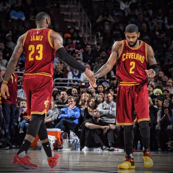 半场战报：门兴格拉德巴赫1-0科隆（半场比分：门兴格拉德巴赫1比0领先科隆）